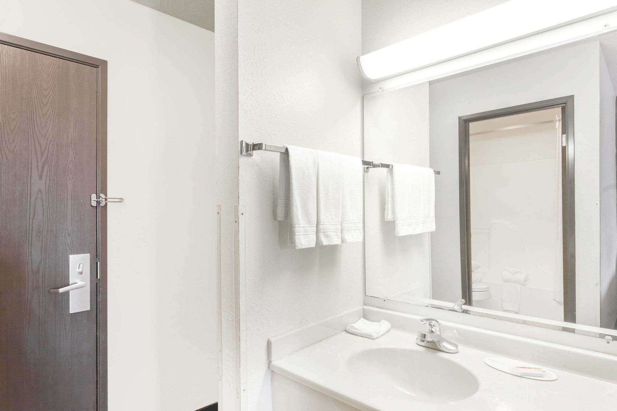 Quality Inn Calvert City - Paducah East Εξωτερικό φωτογραφία
